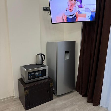 Iko'S Family Apartments Batumi Ngoại thất bức ảnh