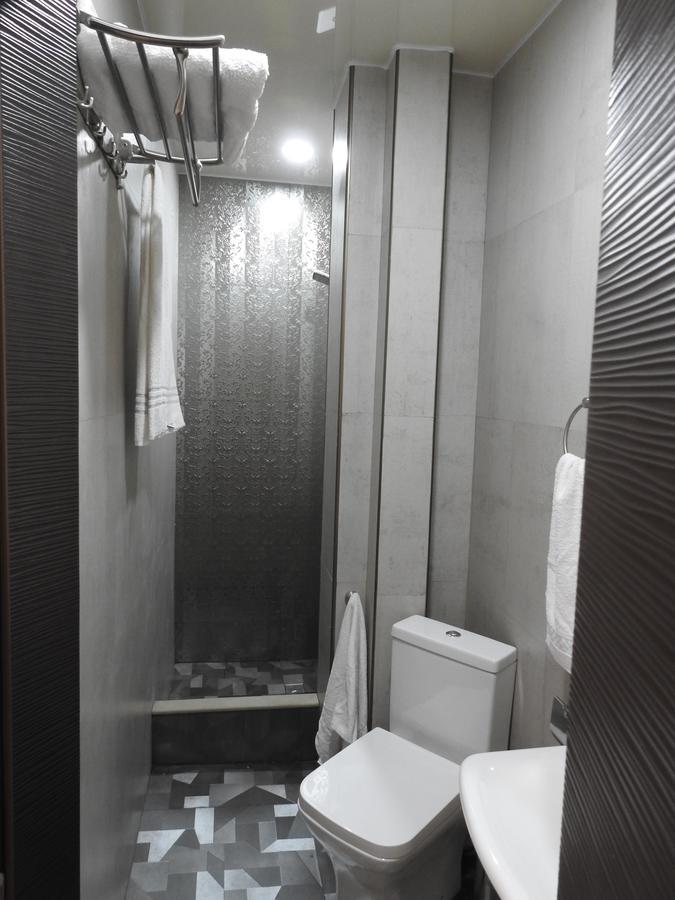 Iko'S Family Apartments Batumi Ngoại thất bức ảnh